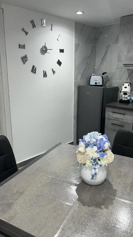 Casa Aurora Apartment Naples Luaran gambar
