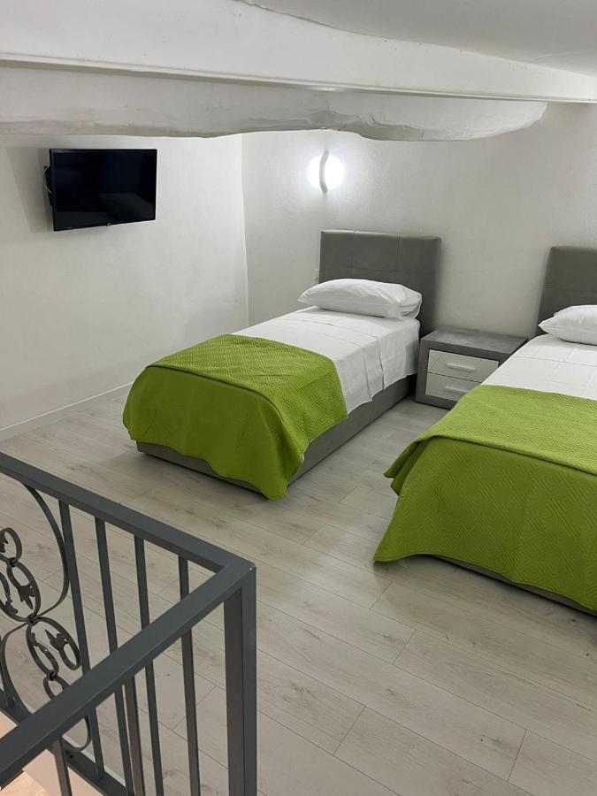 Casa Aurora Apartment Naples Luaran gambar